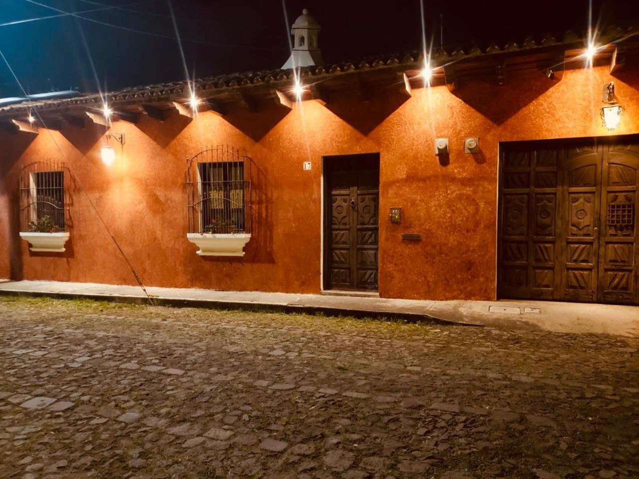 Luna Maya Boutique Hotel Antigua Bagian luar foto