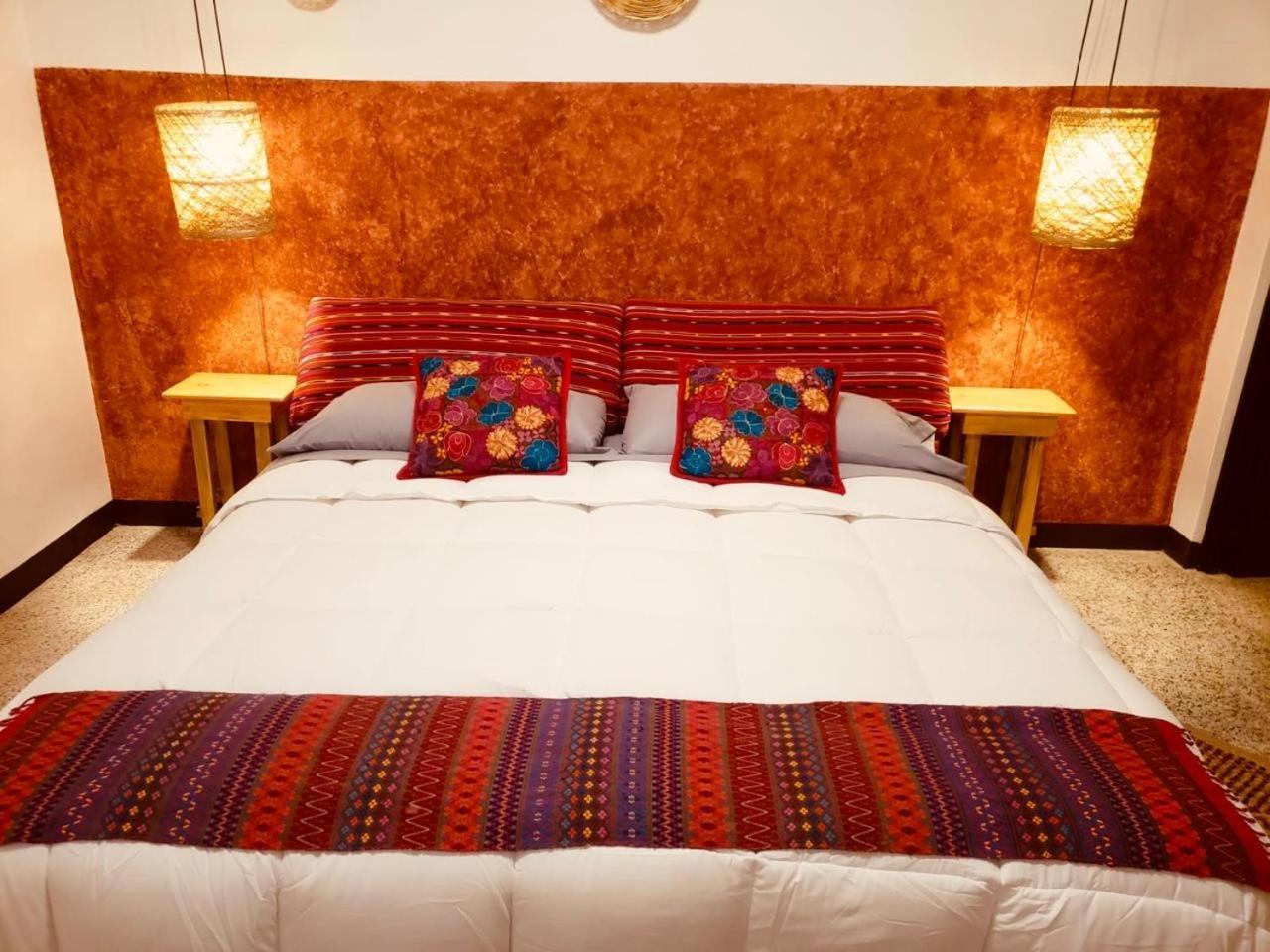 Luna Maya Boutique Hotel Antigua Bagian luar foto