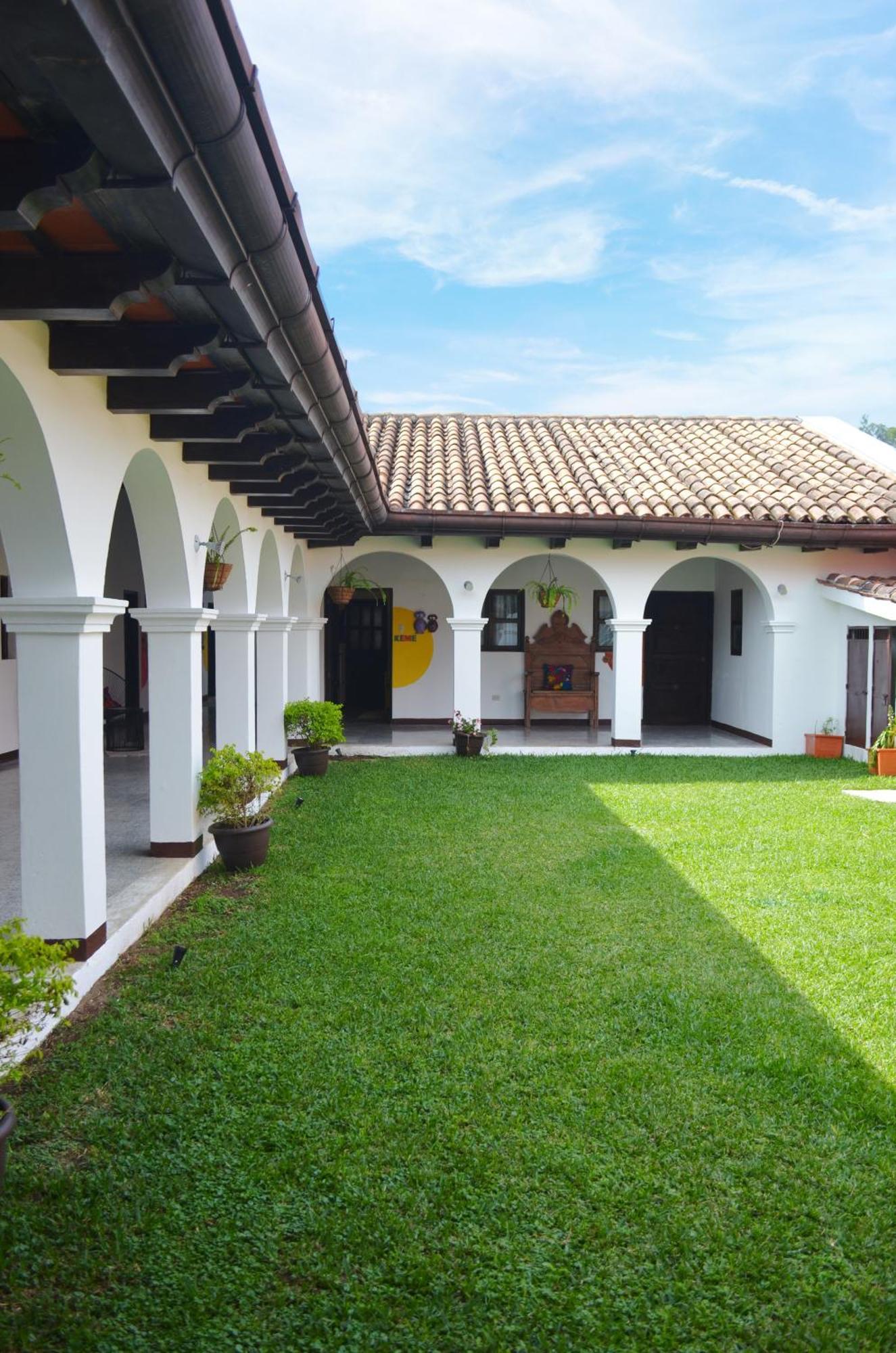 Luna Maya Boutique Hotel Antigua Bagian luar foto